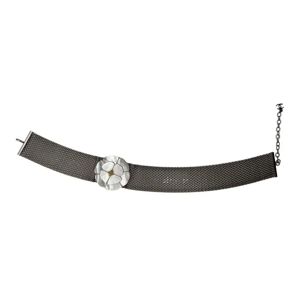 CHANEL Camellia with mesh silver choker collar.